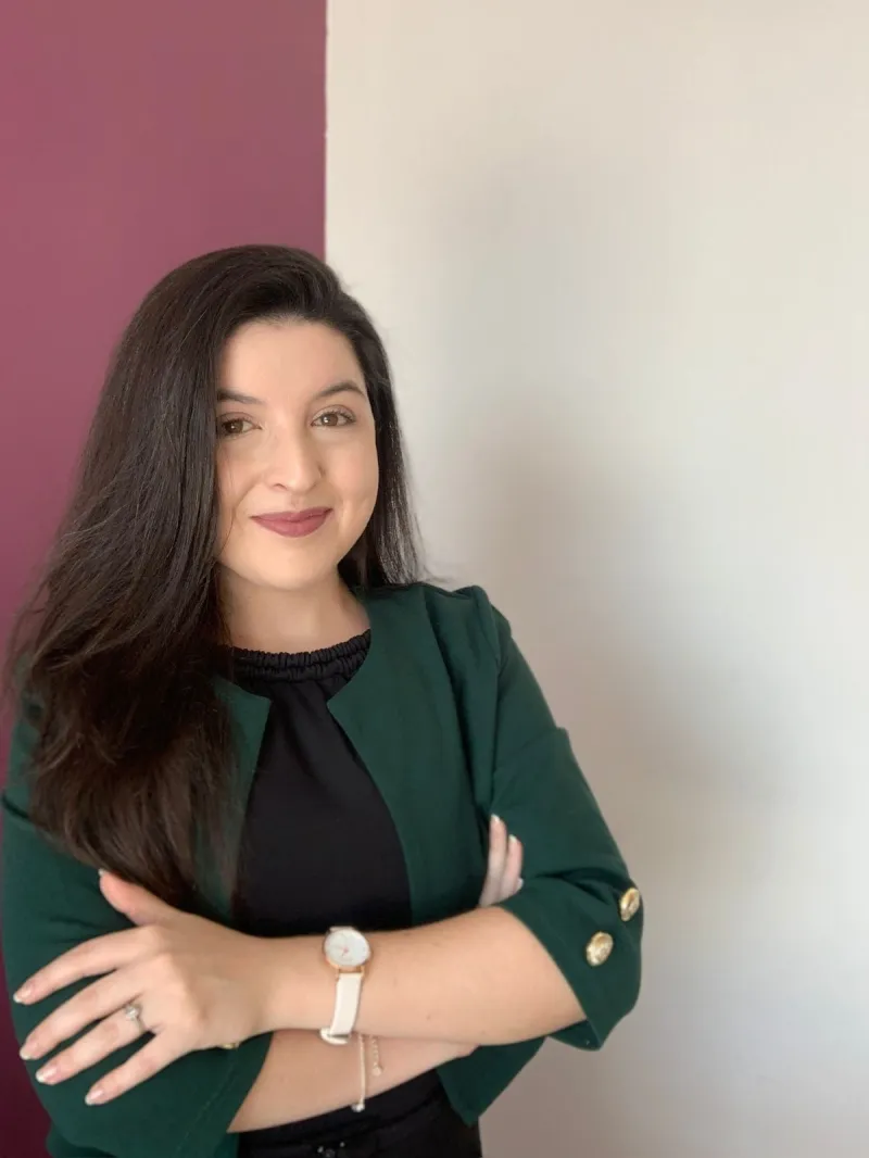 Gabriela Teixeira Gabriela Teixeira